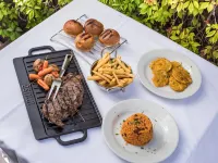 Ciqala Luxury Suites - San Juan Hotels near Miramar