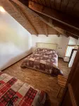 Attic Apartment with a View of the Ski Slopes and Funbob - 民宿