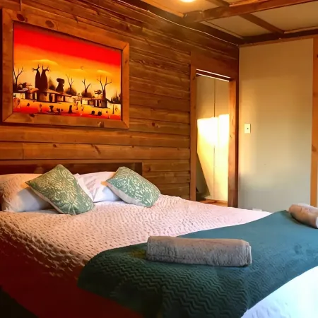 Enchanting Forest Cabin in Tsitsikamma
