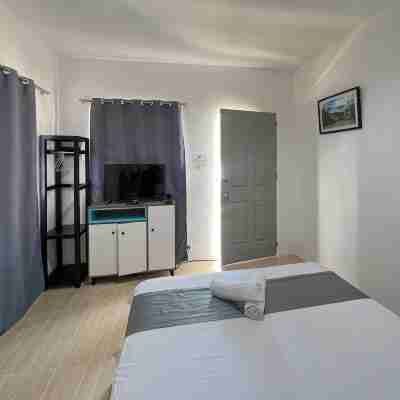 Paradise Beach Guest House Rooms