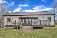 Boyne City- close to golf, lakes, shopping and more!!! - 4-Star