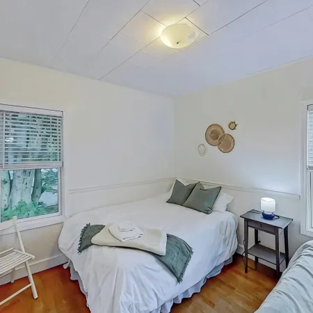 Lovely 4-bedroom house in Lexington with AC and WiFi
