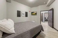 Charming 2-bedroom/2 bath apartment with spa & fitness room amenities in Mankato - Gym