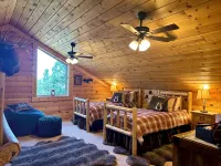 Bear Necessities Lodge on Ski Mtn • Wildlife & Private Acre
