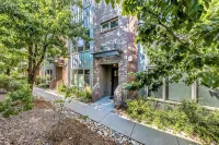 Post-Worthy Rooftop Views / Super Walkable LoHi Area / Modern 3b3b - อ่างจากุชชี่