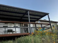 Cozy Tiny House Escape with Jaw Dropping Mountain and Lake View Perfect for Two! - WiFi