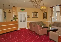 Kingston Theatre Hotel - Parkplatz