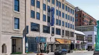Holiday Inn Express & Suites CHICAGO WEST - OAK PARK by IHG - 3 stjerner