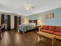 Econo Lodge Inn & Suites Fulton - Rockport Hotels in Fulton