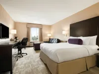 PRAIRIE CREST CALGARY AIRPORT by IHG Hotels near Calgary Zoo C train