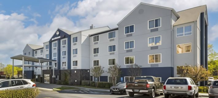 Best Western Plus Nashville Airport Hotel Hotels in Davidson County