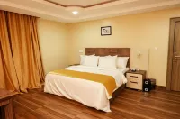 Edgewood Manor - 3-Star