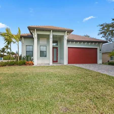 LimitedTime Special Offer New Vanderbilt Beach Home Heated Saltwater Pool & Spa