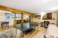 A Real Log Cabin in the Pines with a Huge Game Room and a Jacuzzi Tub!