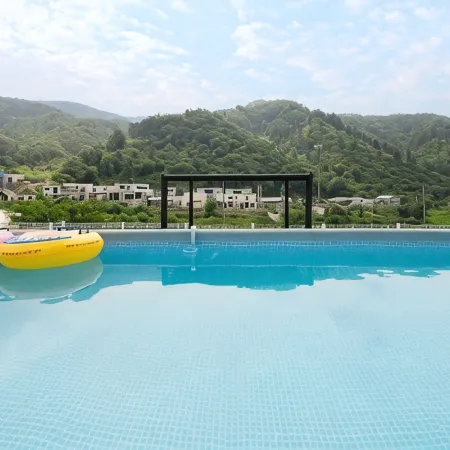 Gapyeong Ddobagi Pet & Spa Glamping