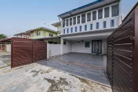 IPOH CAIP TownHouse By Luvit Stay