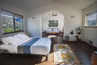 Alta Peak House~Private EV Outlet, ;Outdoor Pool; Close to SNP entry - 3 estrellas