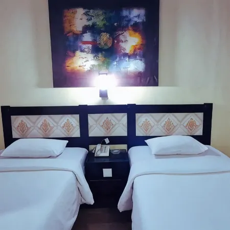 Hotel K77