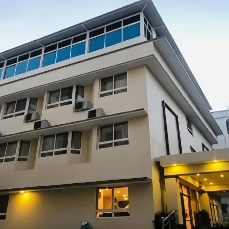 Sreeparthi Hotel