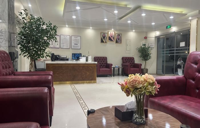 Al Khozami Suites Serviced aparthotel