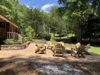 Deerfield Cabin  Location, Location, Location! Best in Downtown Helen! - 3-نجوم