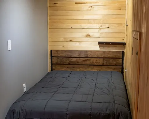 Cozy house with lake view near Marquette Hotels in Ishpeming