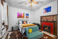 Spanish Town Revival Upscale Downtown Retreat - Condos