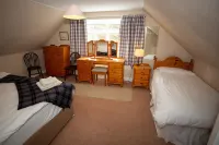Wild Rose in Rural Location with Lovely Views on a Working Farm with Walks - 3 étoiles