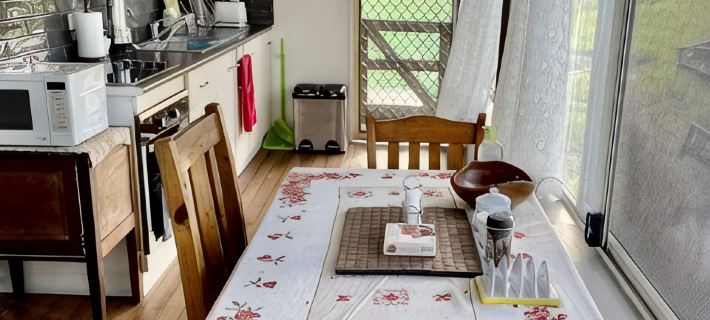 Cabin in the dam paddock, 10 min to the beach. Ξενοδοχεία στην πόλη Coolum Beach