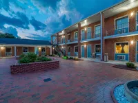 Winton Inn & Suites Hotels in Barnwell