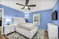 Welcome to simple comfort a like new family friendly home Full of accommodation - Boutique