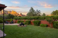 Uptown home, Heated Pool, Hot Tub, Amazing Views