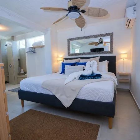 Blue Nest at the Beach