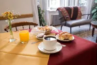 Novel Hotel - sarapan