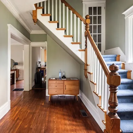 Modern & Spacious 1908 Home