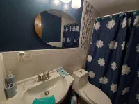 Beautiful Apartment w- gorgeous expansive views, beautiful fruit trees & gardens - Wi-Fi