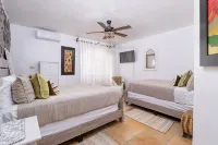 Escape, Rejuvinate in this serene castle by the beaches of Mexico-Casa Serenidad - balcony