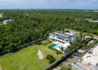 Family Friendly Villa inside Punta Cana Resort&Club with maid included! Các khách sạn ở 