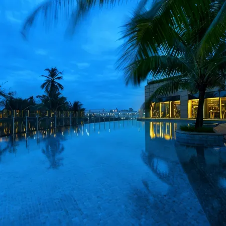 Crowne Plaza KOCHI by IHG