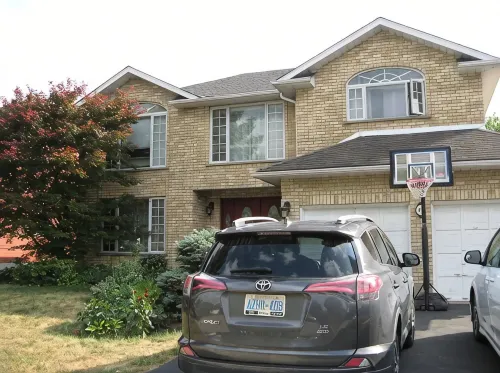Beautiful 2-bedroom Guest Home in Guelph - piscina