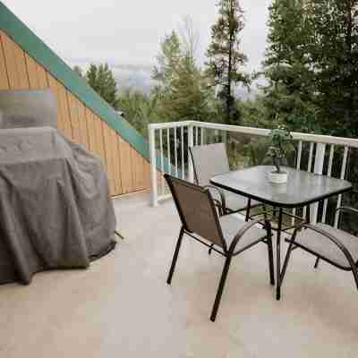 Cozy Mountainside Chalet in Kimberley Others