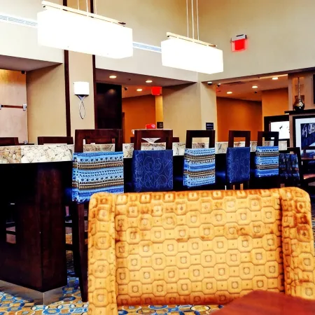 Hampton Inn & Suites Philadelphia/Bensalem