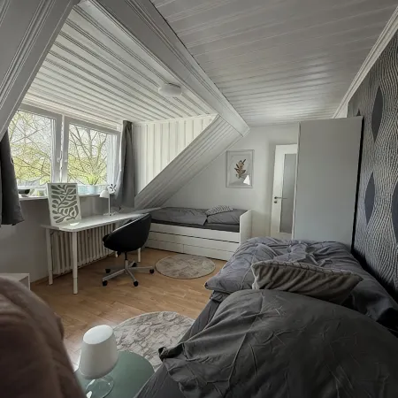 . Lichtblick 2.0 vacation apartment near Centro and Rudolf Weber Arena