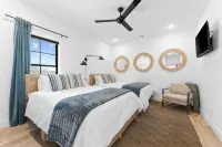 Location! Stunning 7b/8b, Sleeps 30! by Sdc w/Lake View, Hot Tub, &Theater! - 4-Star