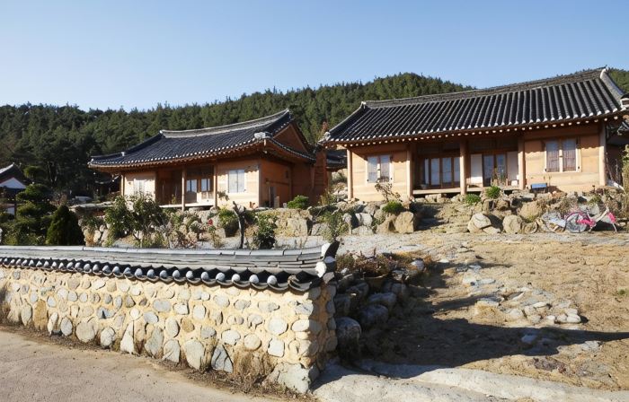 Gurye Unjoru Makdungi Hanok Stay