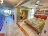 Mermaid Cove Breathtaking Ocean Views 2 bdrm 2 bath - 4 tähden