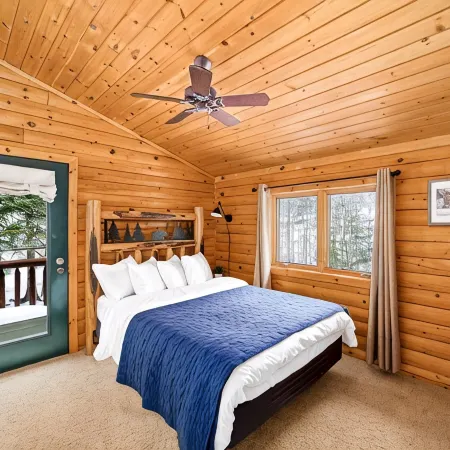 Authentic up North Log Cabin with Modern Comforts