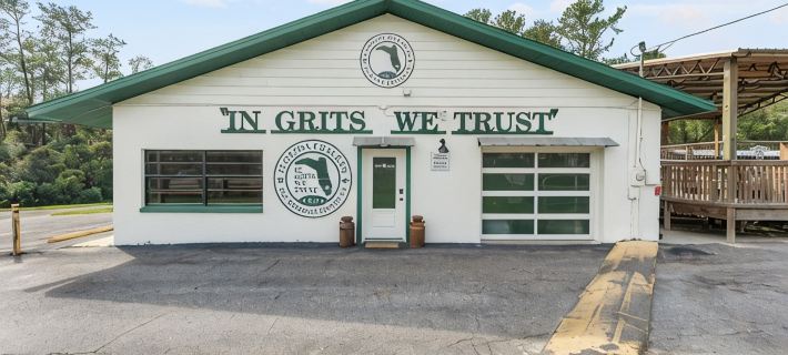 "The Florida Cracker "THE GREEN ROOM" READ our five stars review.. Ξενοδοχεία στην πόλη Hernando County