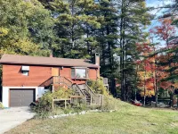 Grandmas Cottage on the River and the Rail Trail in Wolfeboro Hotels in Wolfeboro