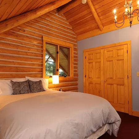 Secluded mountain hideaway just outside of Bozeman
